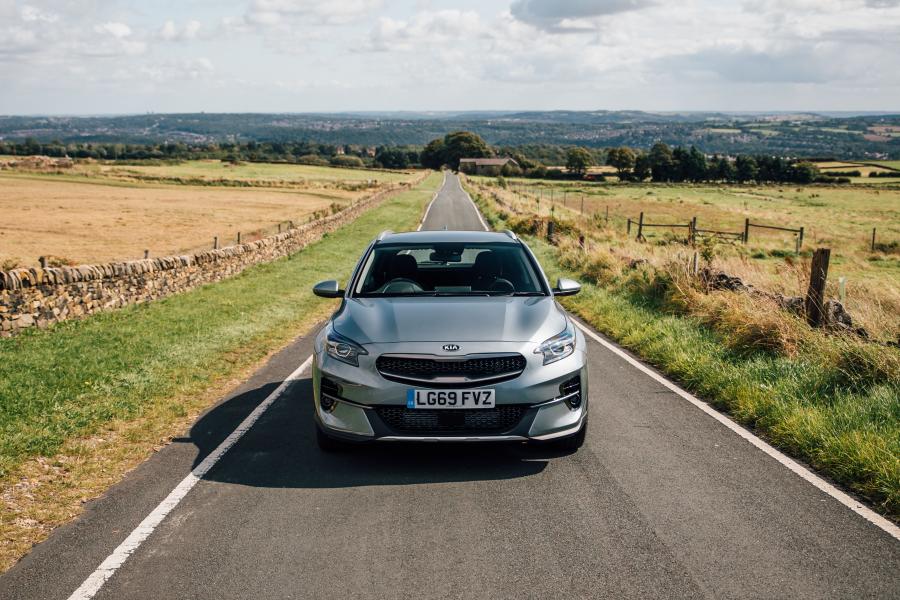  Kia XCeed 1.0 T-GDi 2019 года  (UK) (фото 12 из 91)